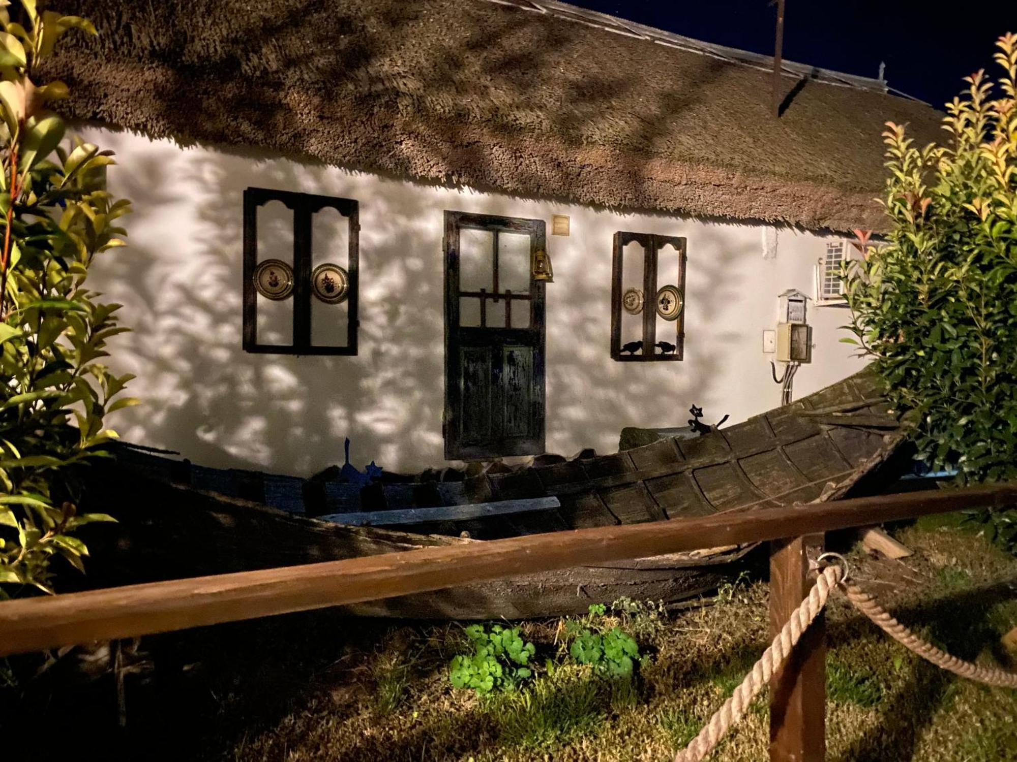 Отель Casa Soarelui Муригьол Экстерьер фото